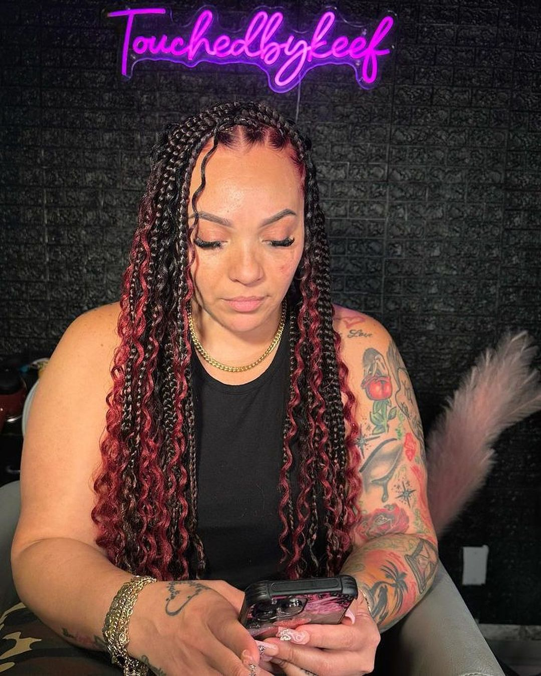 Picture of a lady rocking her beautiful braids with class 
