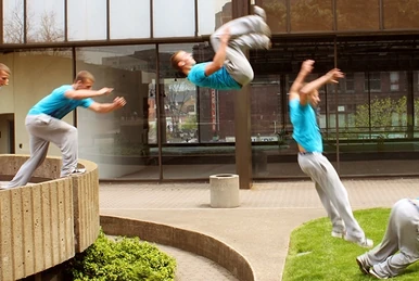 Best Parkour Tricks You Should Try - Quadrupedal Landings