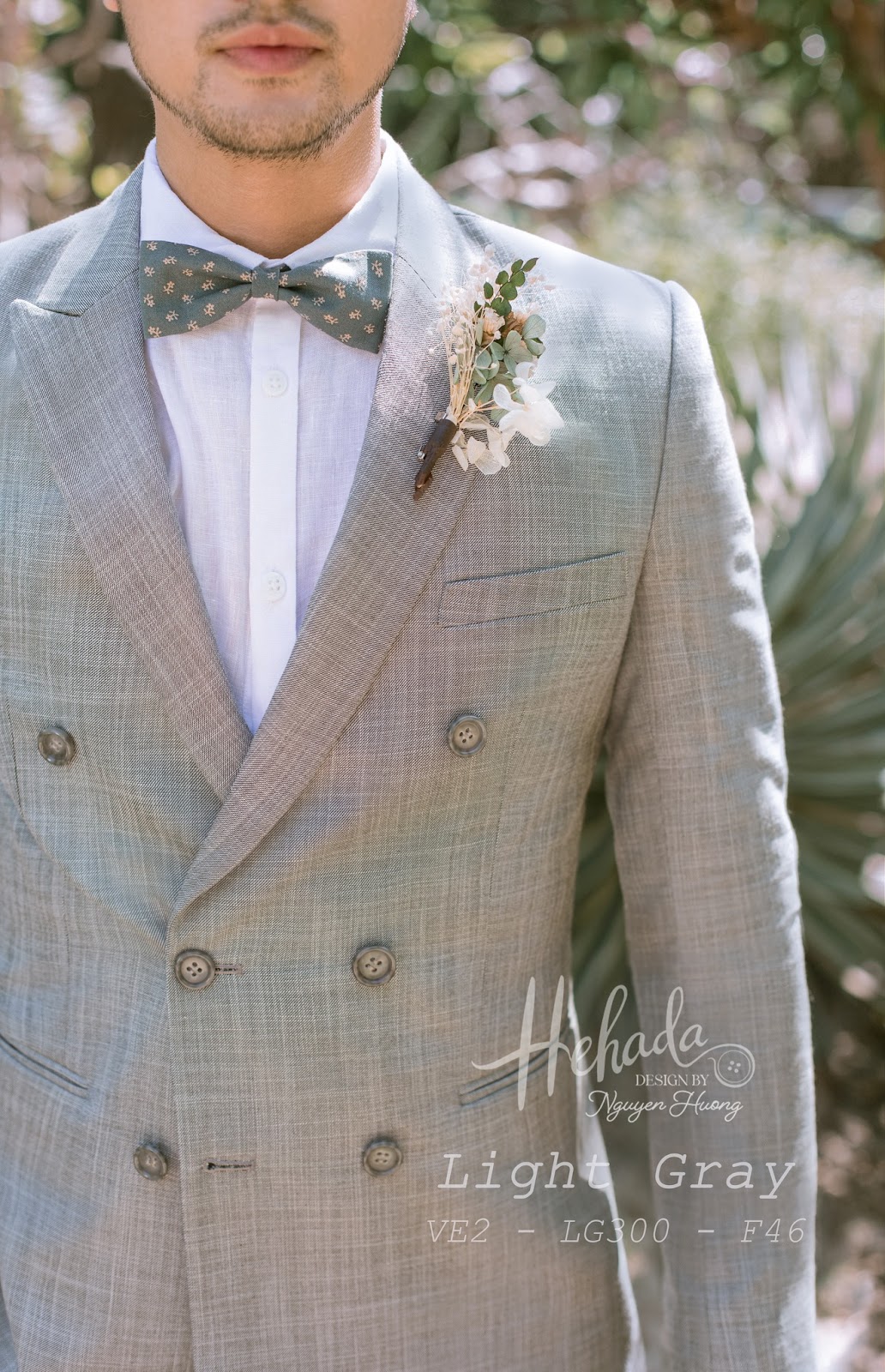 Cận chi tiết vest chú rể Light Gray