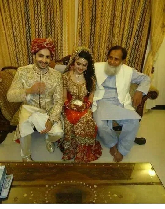 Ayeza Khan and Danish Taimoor’s UNSEEN pic from their wedding day, will surely melt your heart