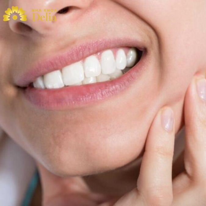 Nhức chân răng hàm dưới là một tình trạng phổ biến hiện nay