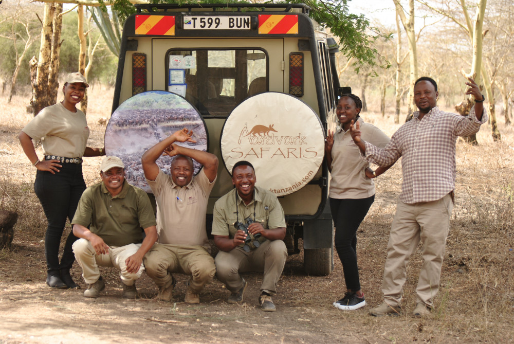 tipping on safari in tanzania