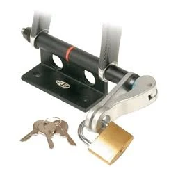 An image showing one way of locking a quick release.