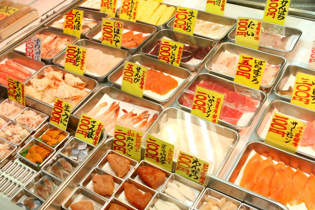 釧路市：自分好みの海鮮丼に「勝手丼」