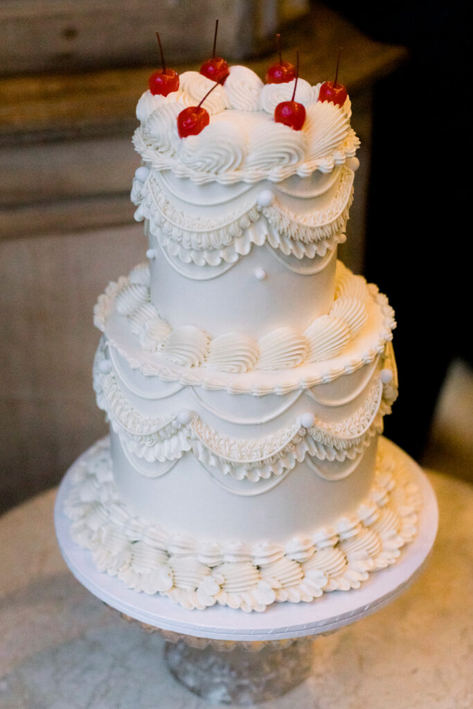 Our Favorite Wedding Cakes of 2023 