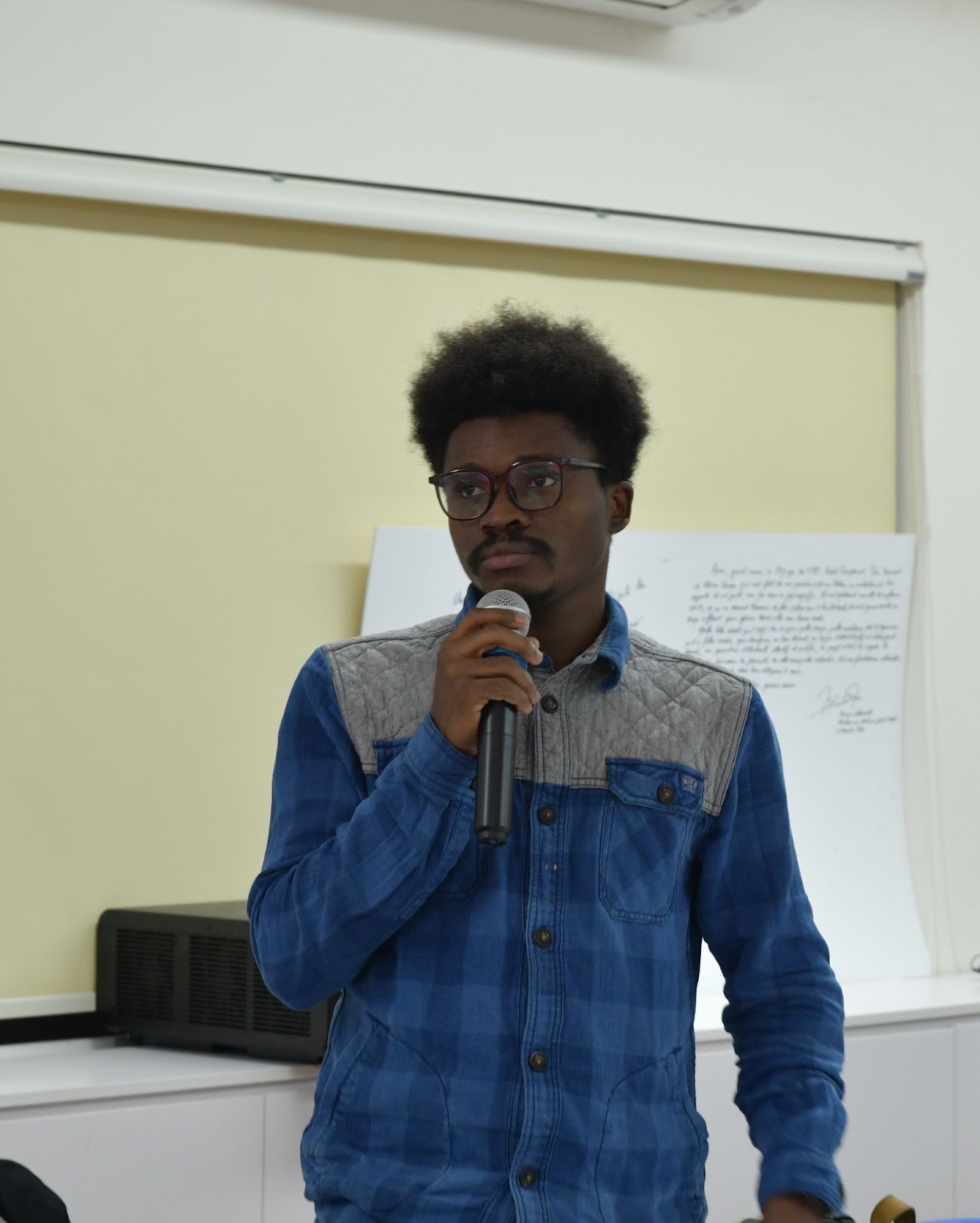 Student Raphael Kpoghomou expressed his gratitude to the Leadership Board of IFI.