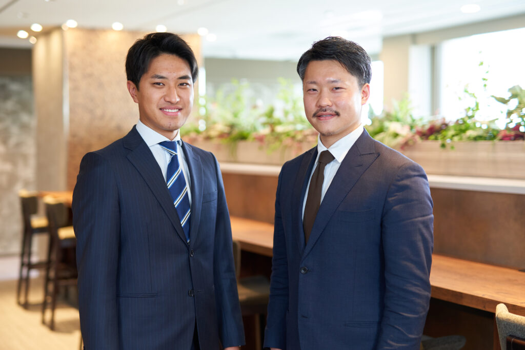 左：新関様　
右：株式会社アサイン シニアエージェント 田口 京介
