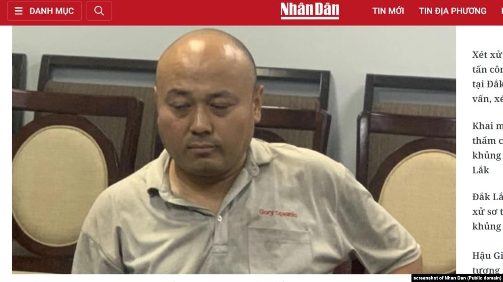 Công an tỉnh Bình Dương của Việt Nam thông báo hôm 17/1 rằng họ bắt giữ một người đàn ông Trung Quốc 34 tuổi, bị nhà chức trách nước láng giềng truy nã quốc tế về tội buôn bán người, với tổng số nạn nhân lên đến 13 phụ nữ người Việt.
