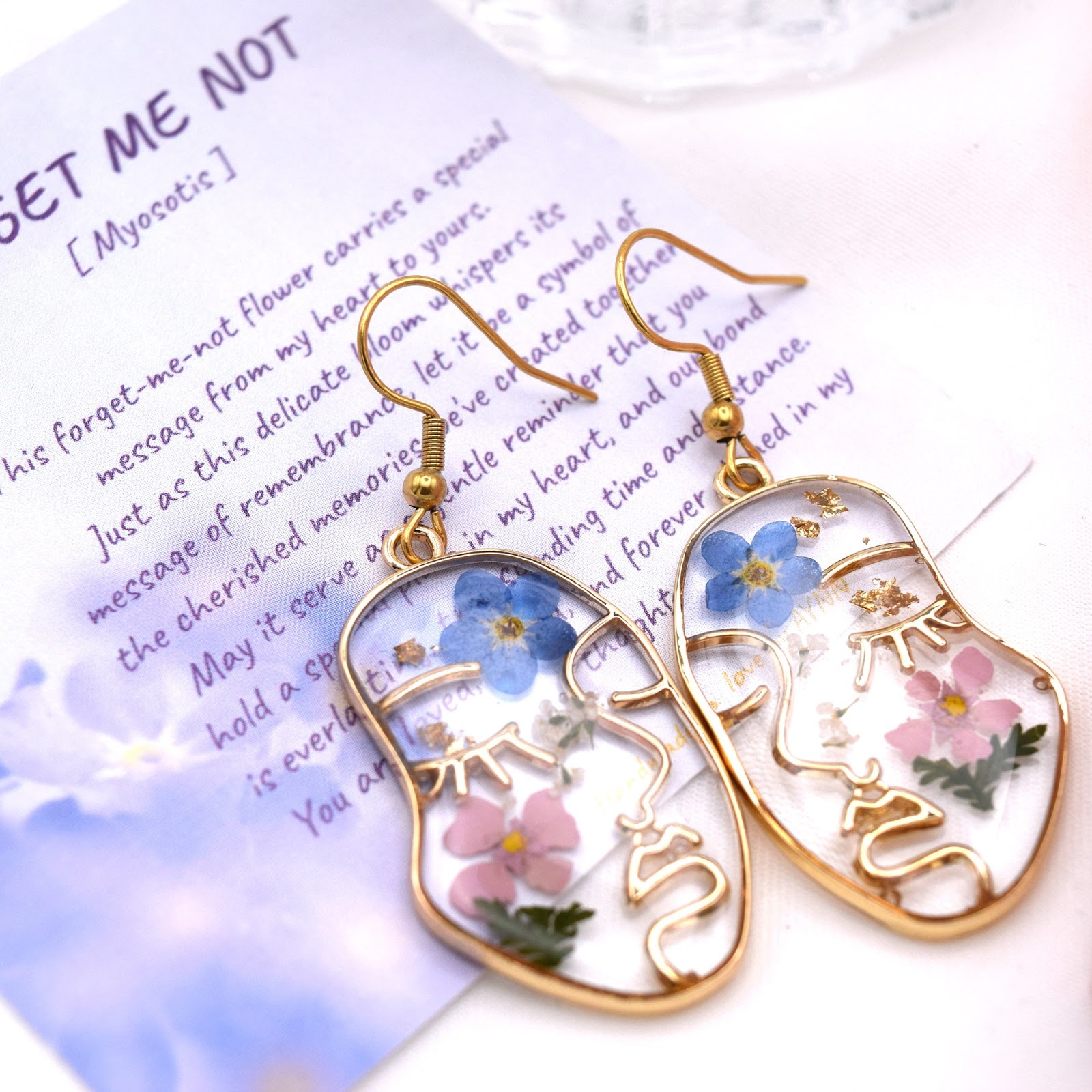 Handmade Forget-Me-Not Myosotis Dried Flower Dangle Earrings – AYNN Jewelry