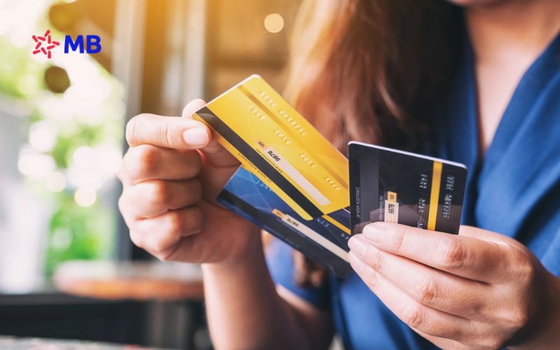 Hạn mức thẻ tín dụng giúp chủ thẻ kiểm soát chi tiêu