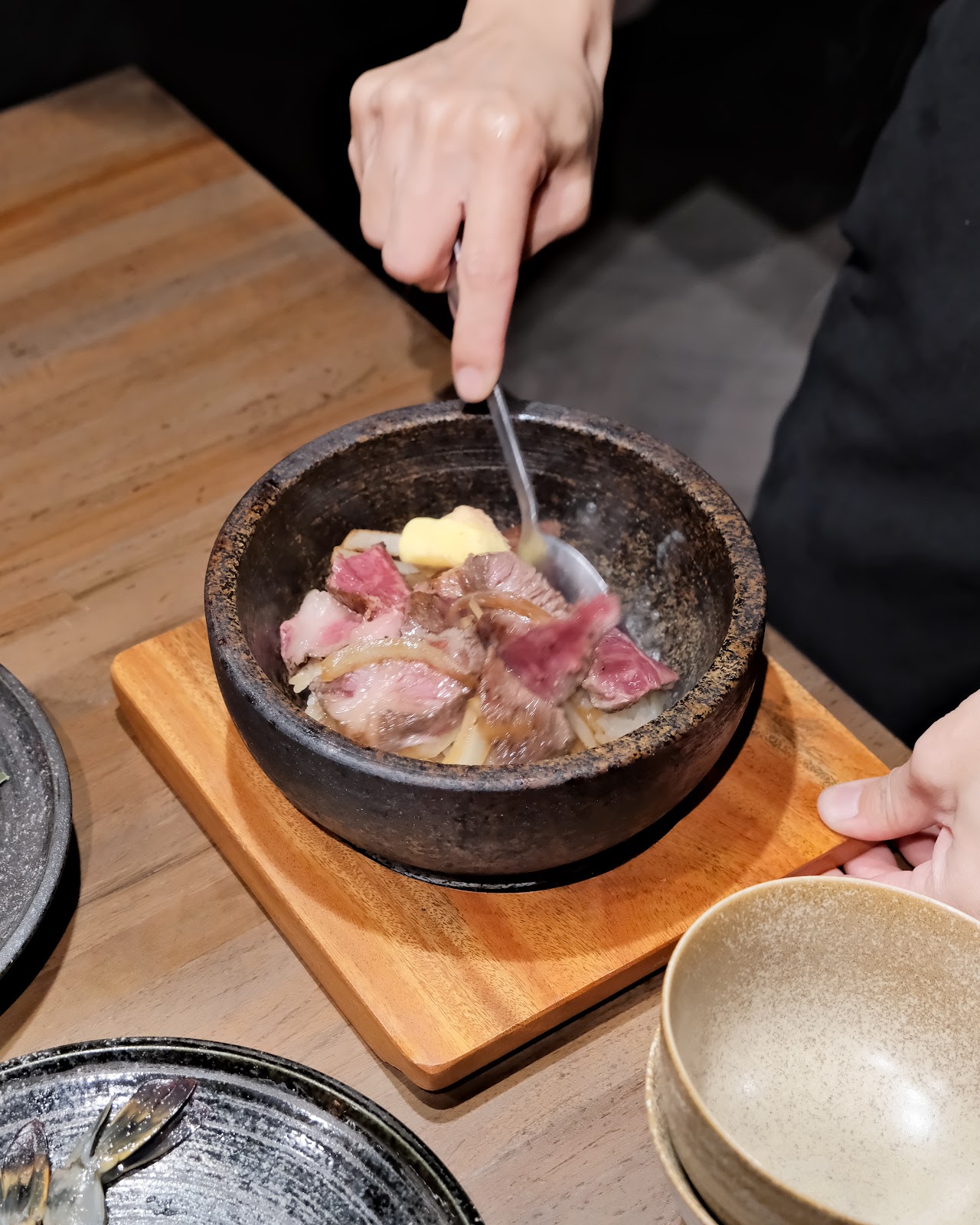 【中山美食推薦】究極燒肉～台北高級燒肉料理、代烤服務～超多藝