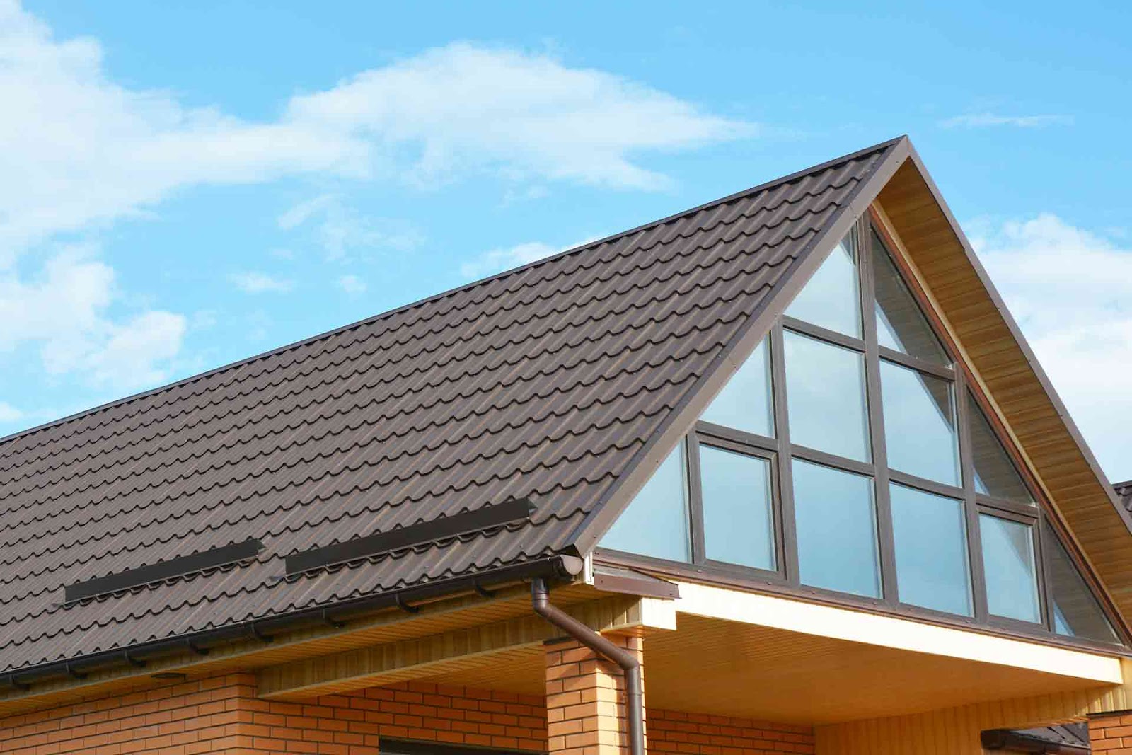 Extend Roof Lifespan With Expertise 