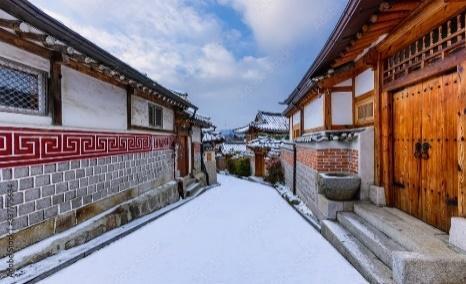 Winter and snow at Bukchon Hanok Village best landmark in Seoul, South Korea. Stock Photo | Adobe Stock