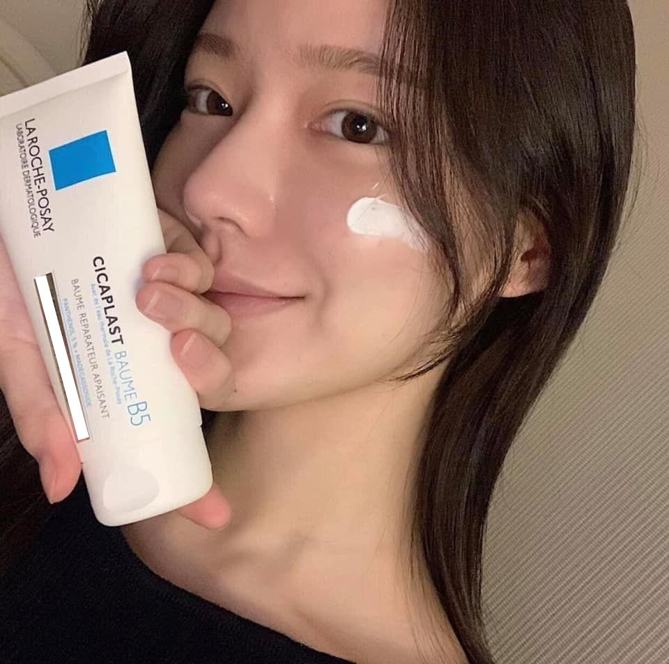 Công dụng kem dưỡng ẩm la roche posay b5 review