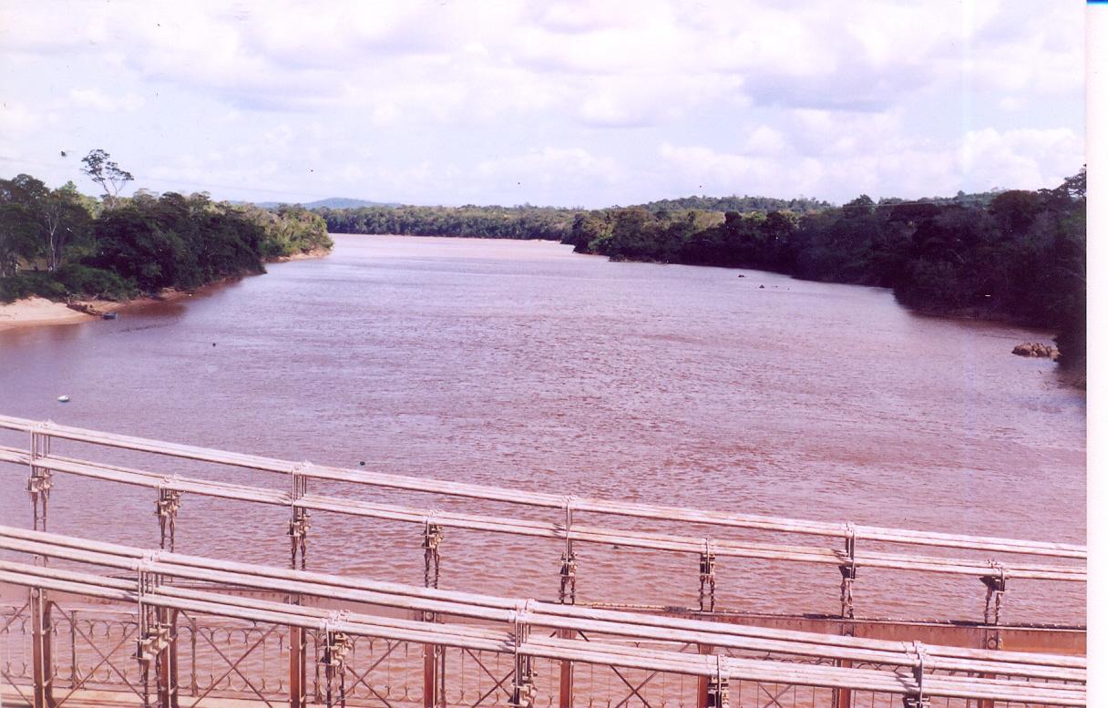 Río Cuyuní