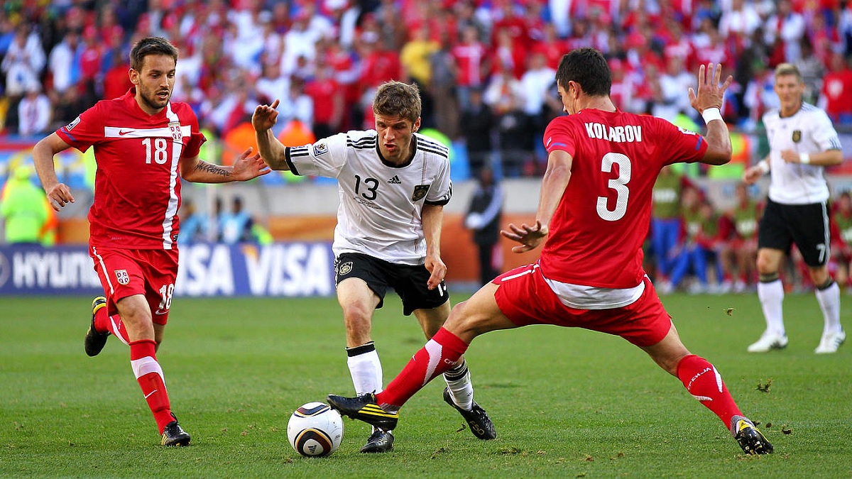 ĐT Serbia hạ gục ĐT Đức tại World Cup 2010