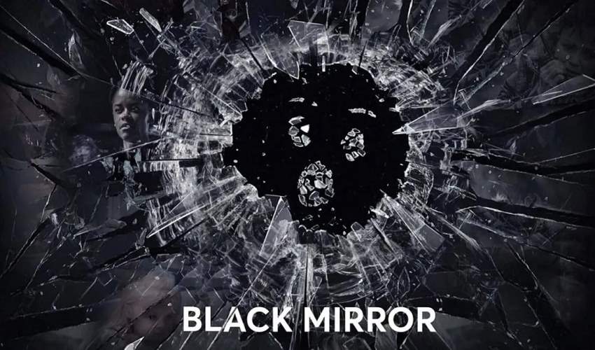 Black Mirror (آینه سیاه) از بهترین سریال های علمی تخیلی که قبل از مرگ باید ببینید.