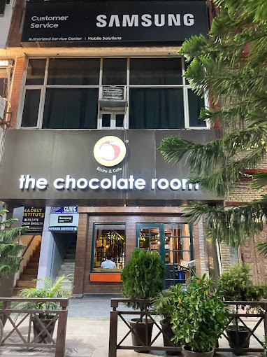 The Chocolate Room Cafe Front View