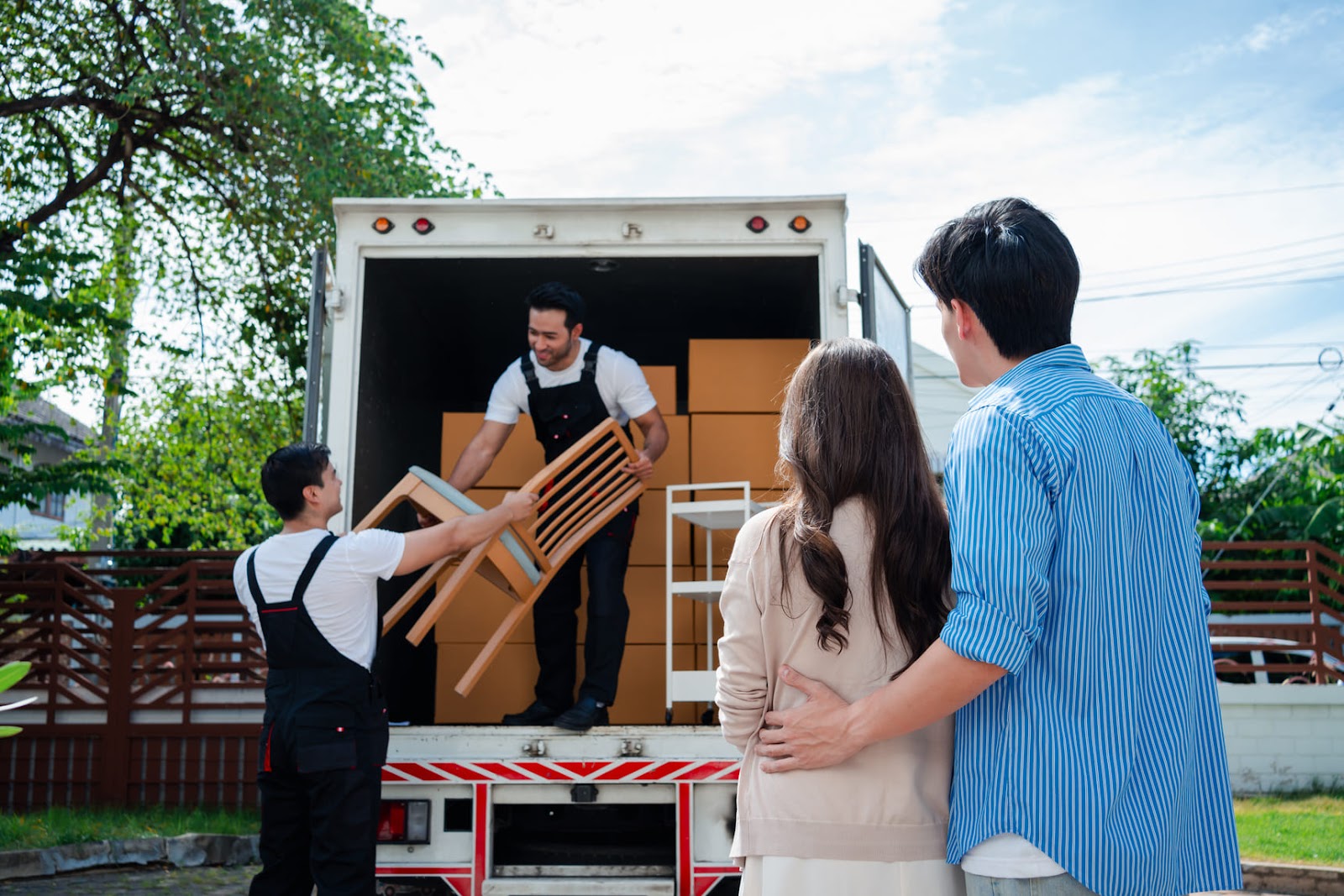 3 Things Everybody Needs When Moving With a Pickup Truck