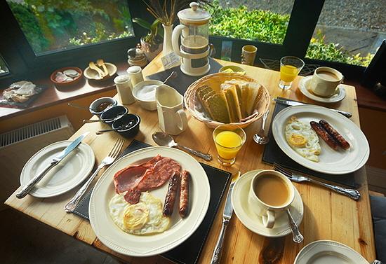 Breakfast at Clifford House