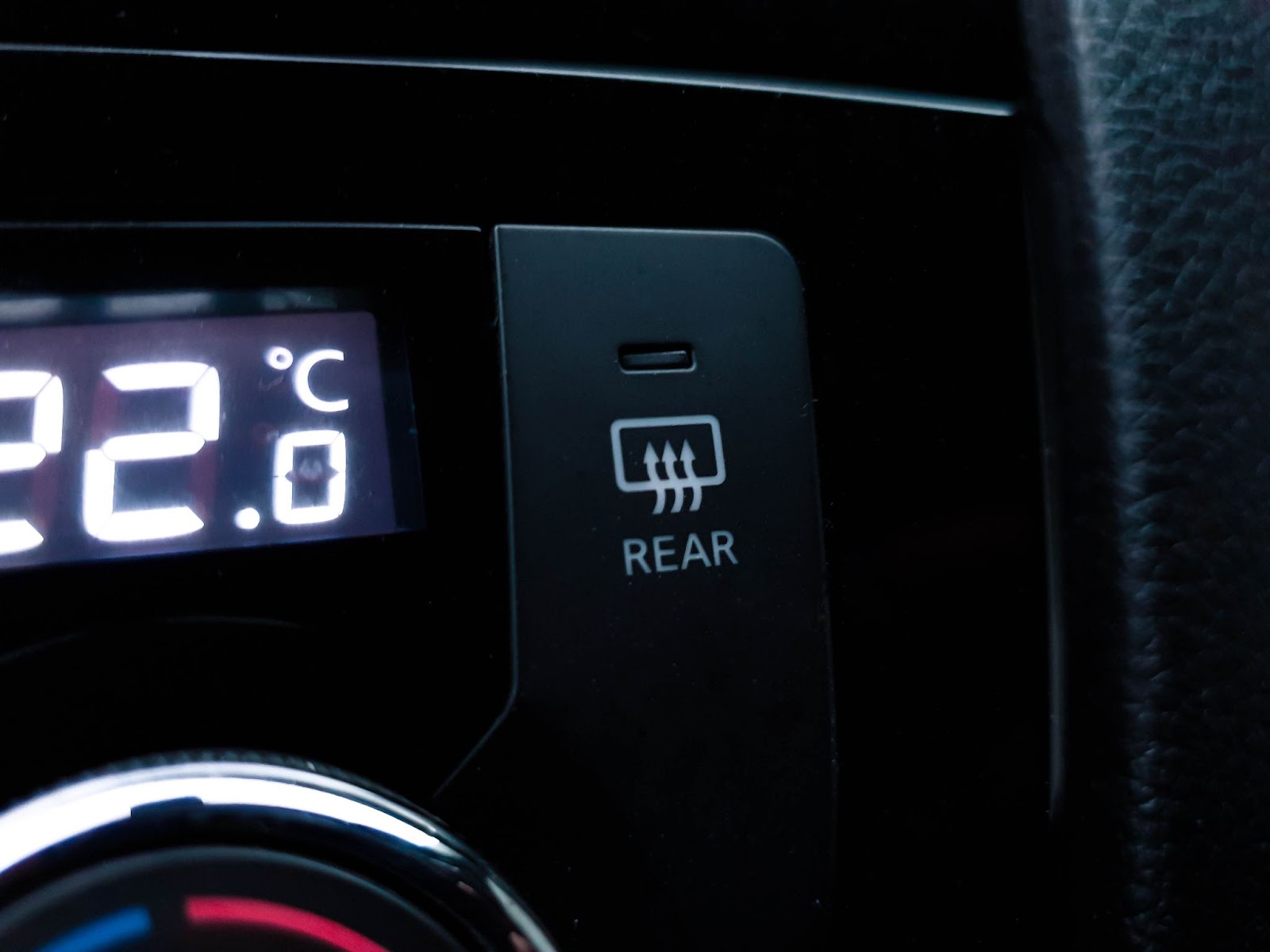 Tips Efektif Menggunakan Defogger Avanza, Atasi Kondensasi