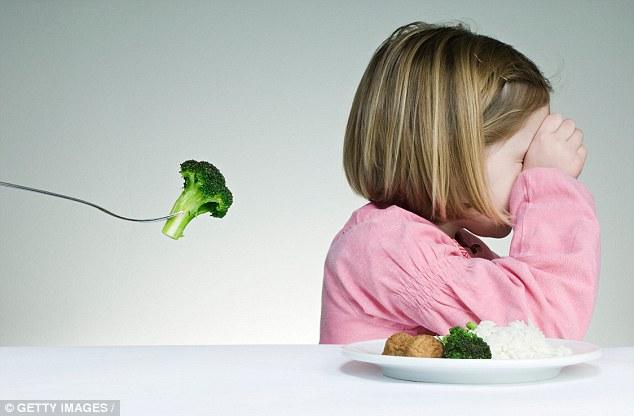 Expert reveals how to get your children to eat vegetables | Daily Mail  Online