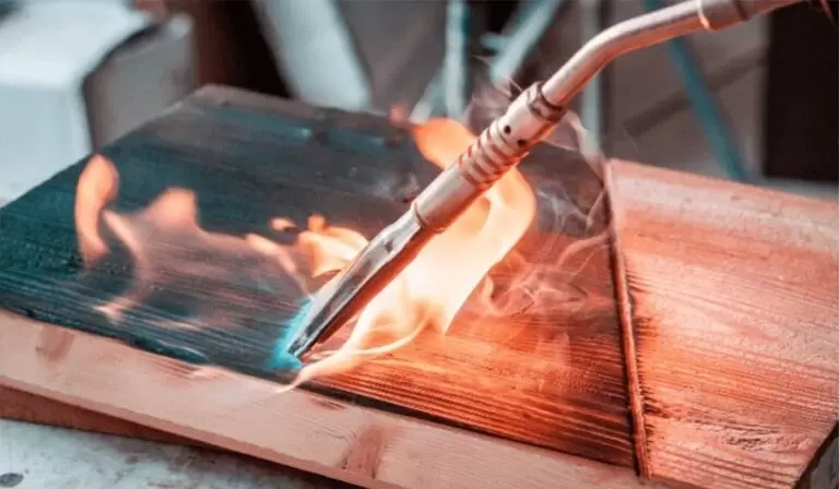 Chemistry Behind Fire Retardant Plywood