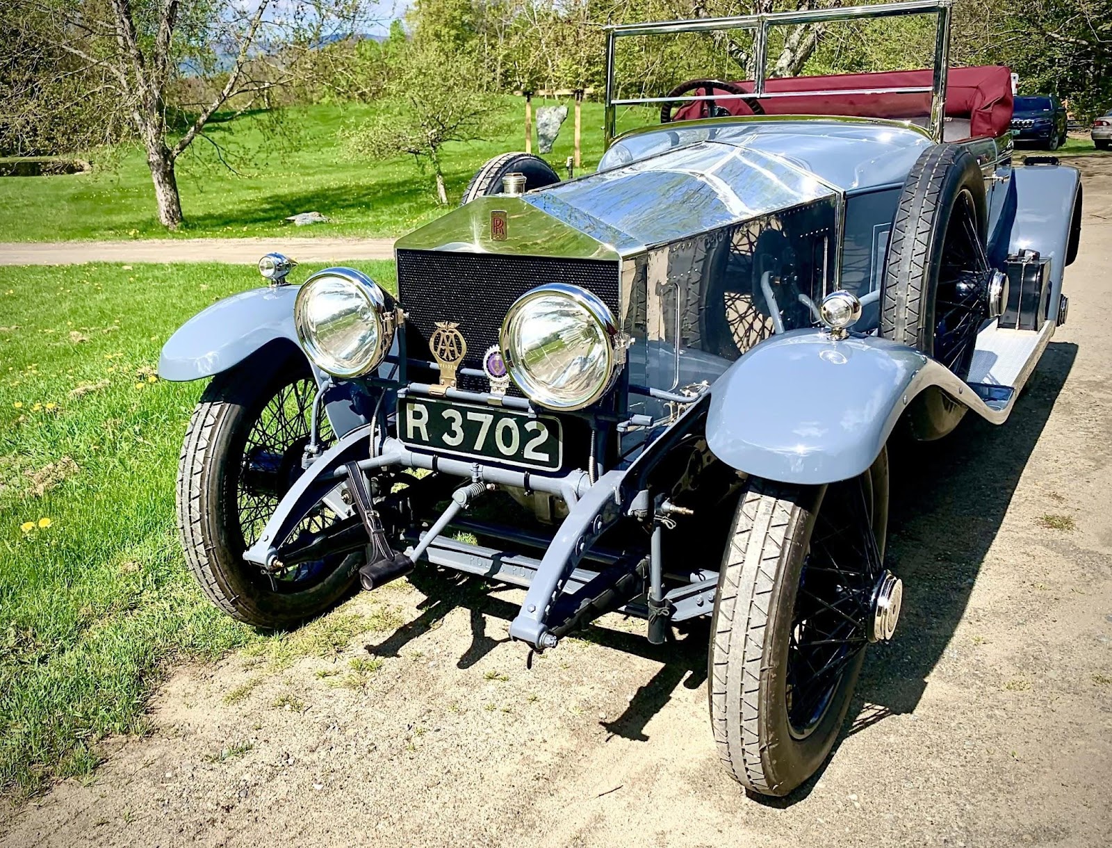 Preserving Heritage Car Restoration Gems