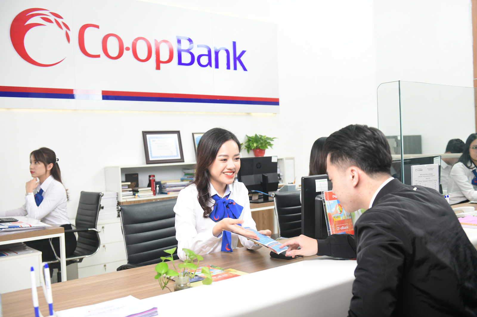 Co-opBank Ngân hàng hợp tác xã Việt Nam