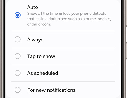 Auto option selected from a list of settings for Always On Display on a Galaxy phone