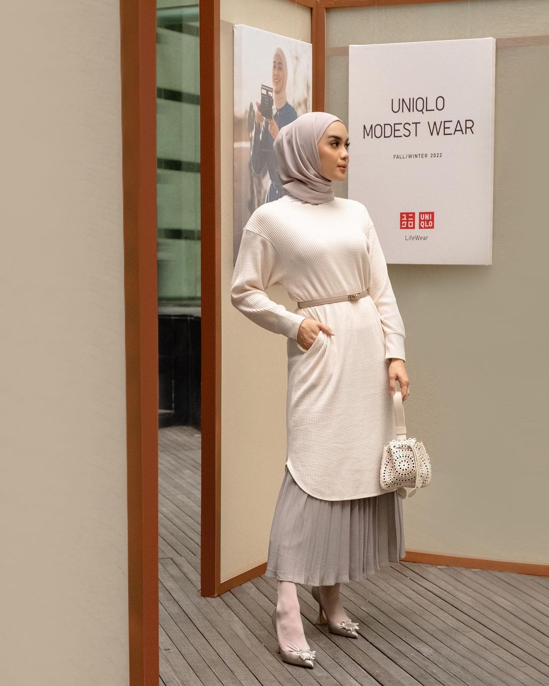 Ide Padu Padan Outfit Midi Skirt Hijab Laruna