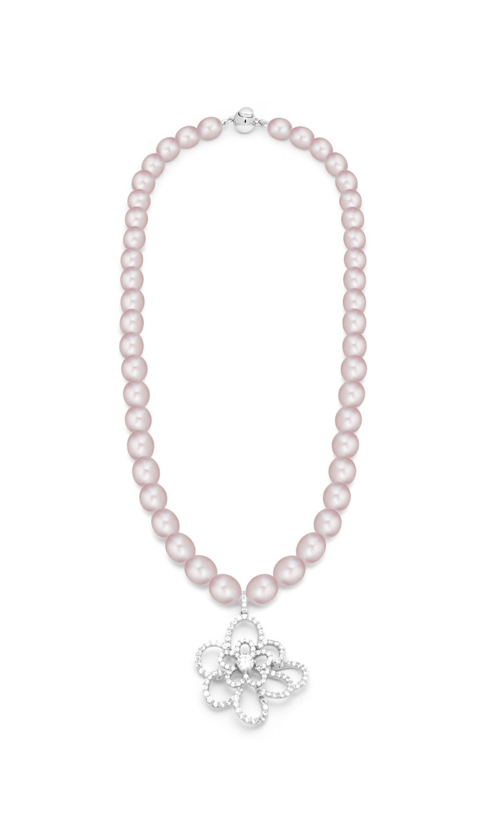 Tặng vòng cổ ngọc trai cho mẹ sang trọng tại Long Beach Pearl