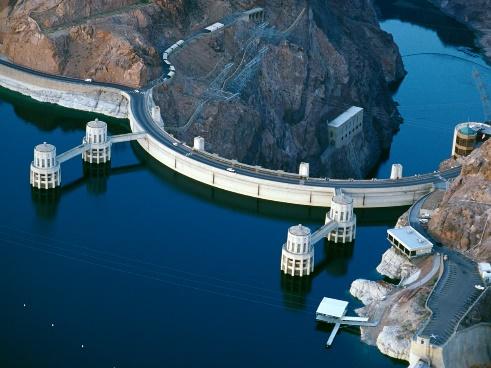 Hoover Dam - HISTORY