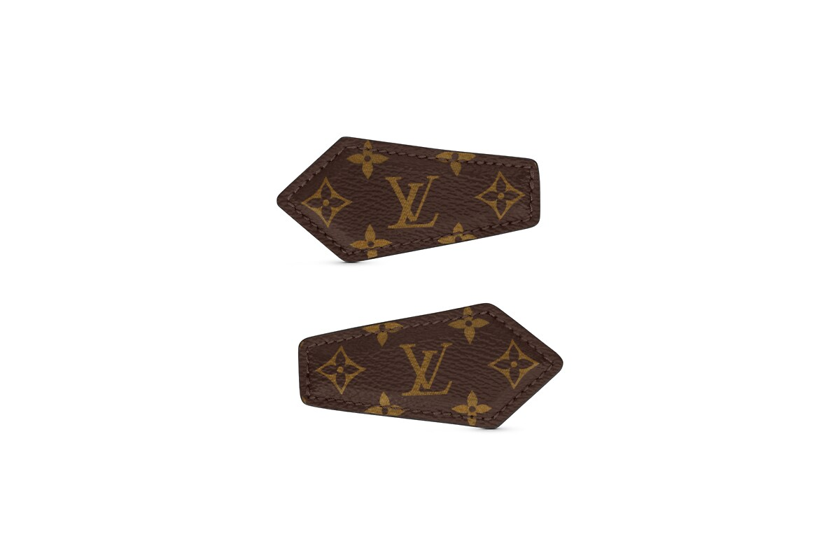 9.Louis Vuitton Backstage Hair Clip Toile 