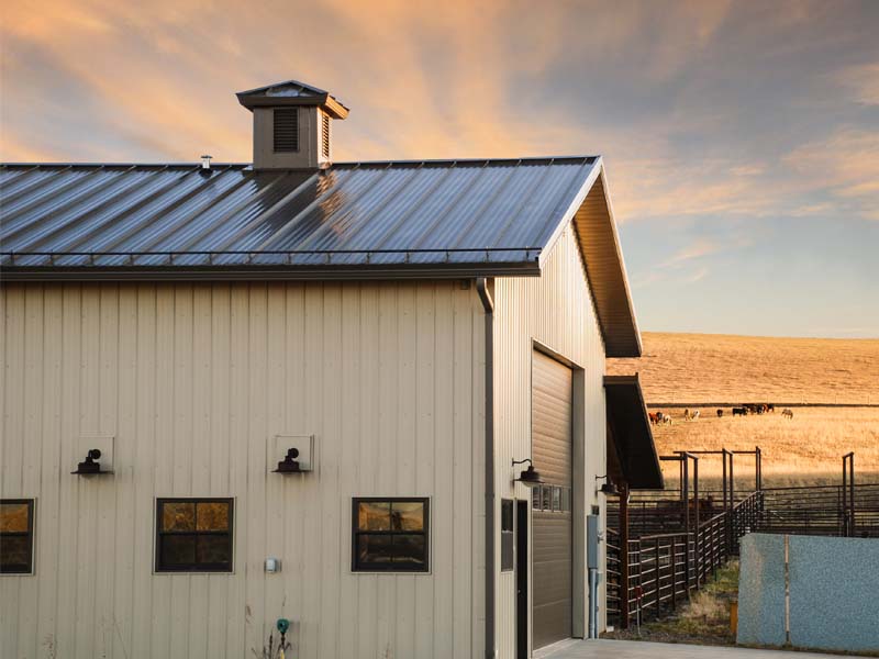 metal building in texas