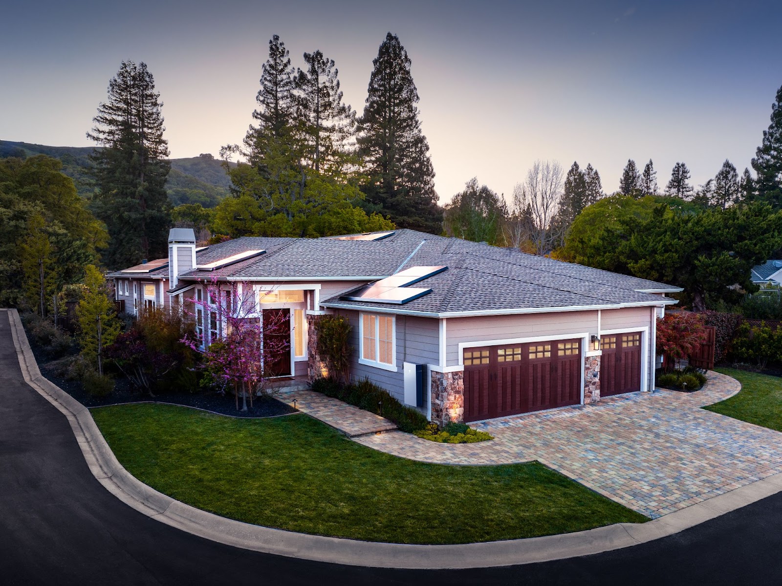 Tesla Powerwall 3 Battery Backup for home