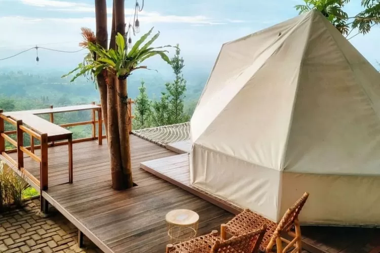 rekomendasi tempat glamping Kancana Mandira Sukabumi