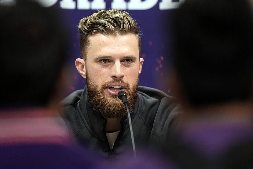 Wife of former Chiefs player accuses Harrison Butker of being 'anti-LGBTQ'  and spreading 'anti-Semitism' after controversial speech | Marca