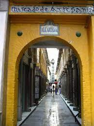 Alcaicería de Granada - Wikipedia, la enciclopedia libre