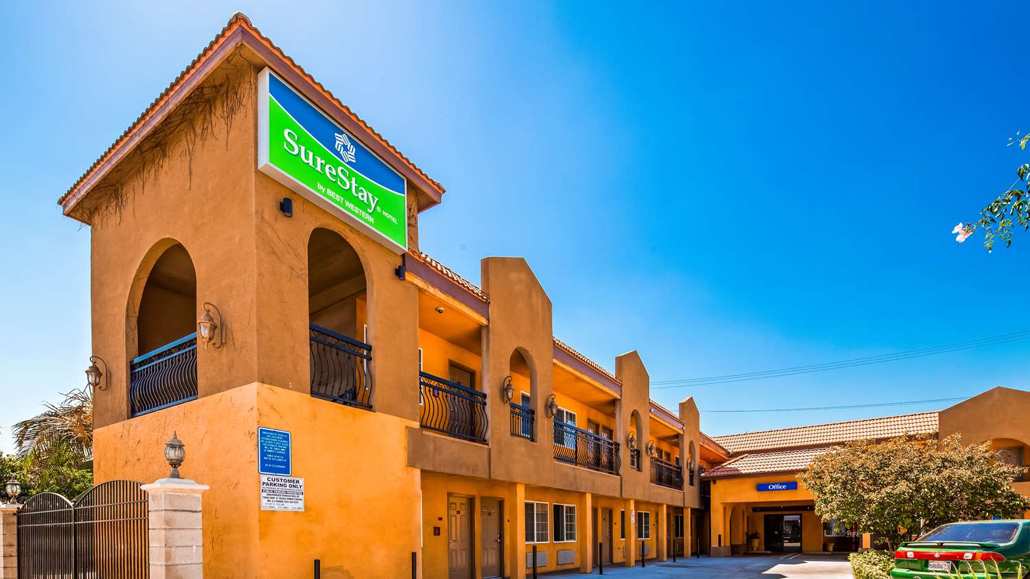 Are you looking for the top rated Venues in texas? You are at the right place! Learn more about SureStay Hotel Venues here by viewing the company’s profile