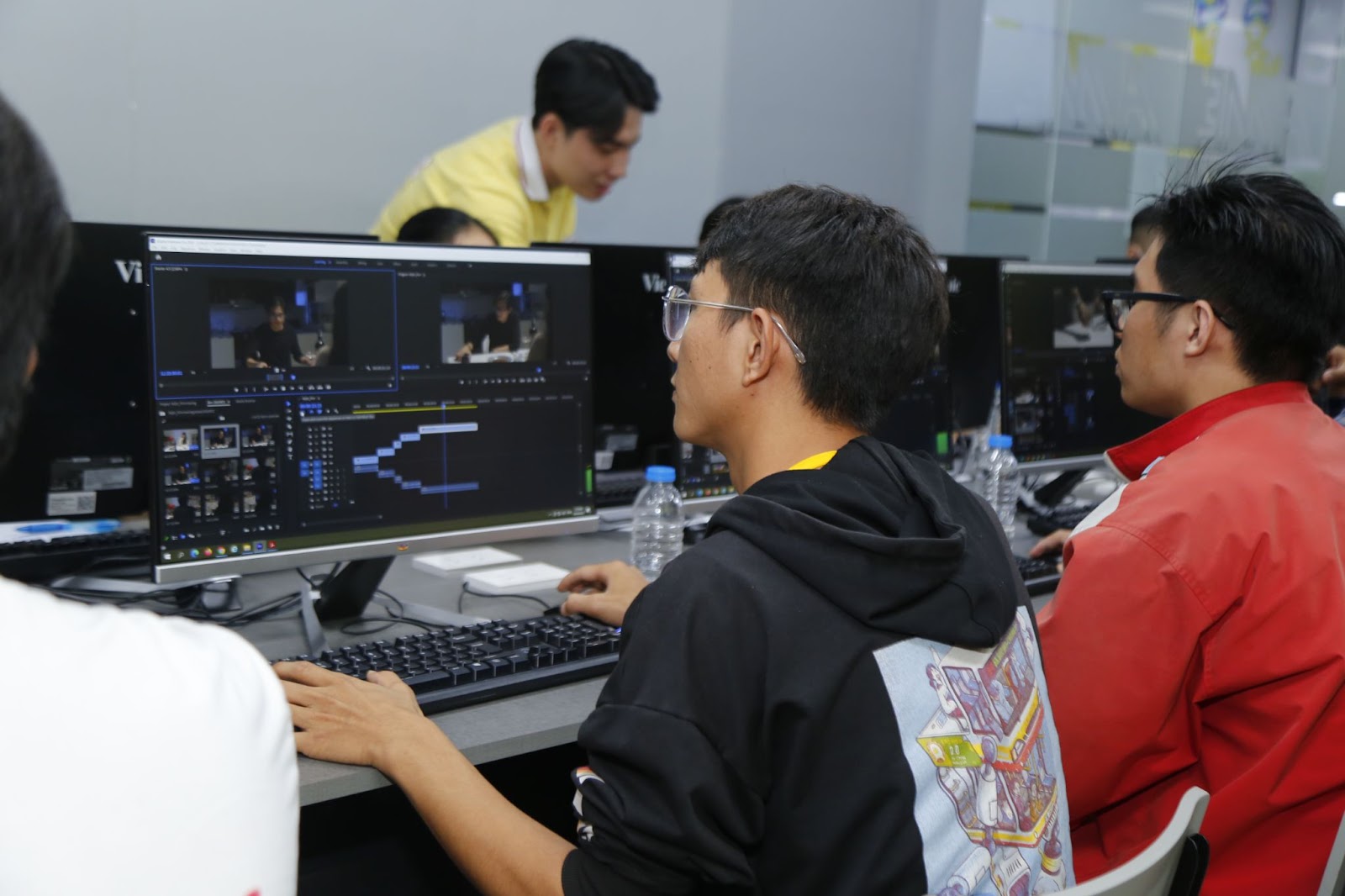 Khám phá quy trình làm phim cơ bản cho người mới bắt đầu cùng Arena Multimedia
