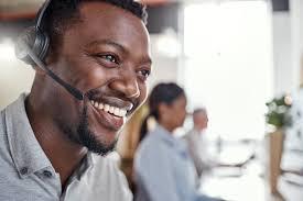 13 Body Language Tips That Can Make or Break Your Customer Service