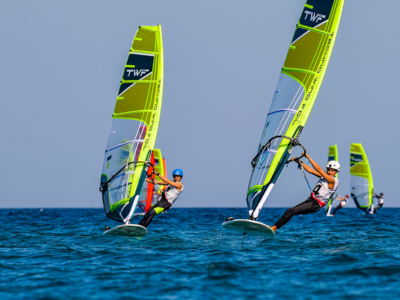 Entrainement en windfoil pour la compétition