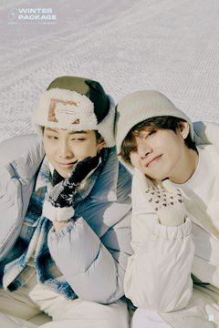 BTS - BTS 2021 WINTER PACKAGE DVD+Wappen+Photo Book+Photo+