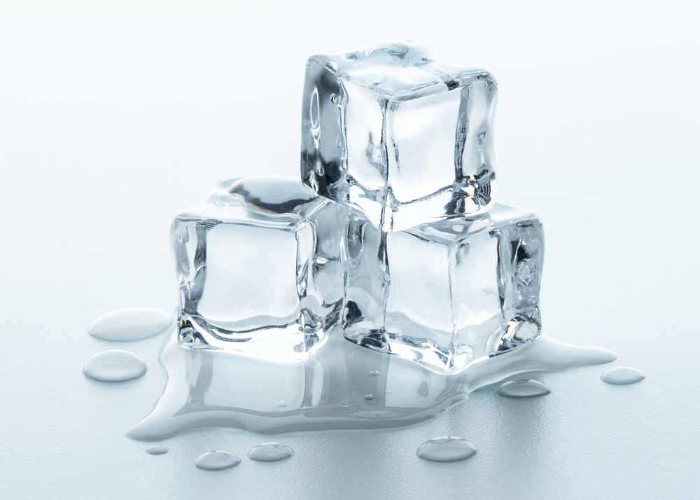 melting ice cubes 