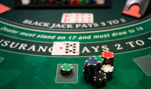 popular casino game blackjack