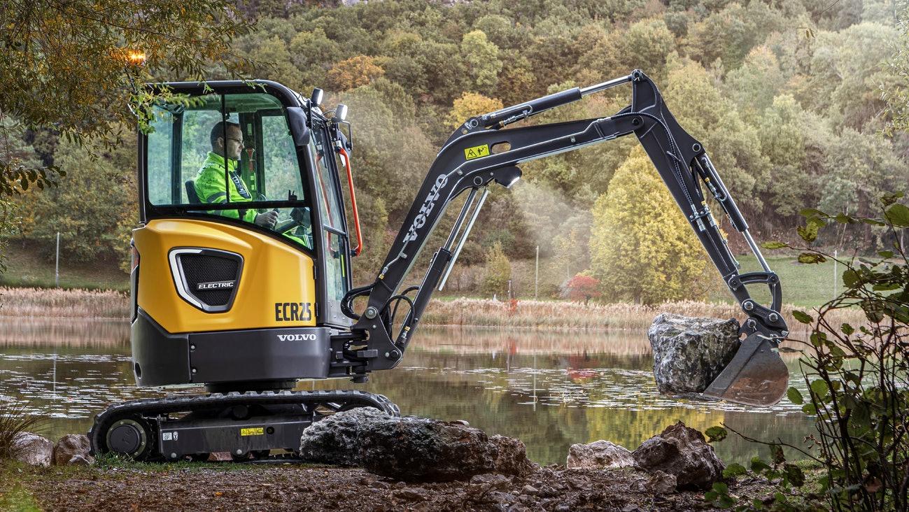 Volvo ECR25 Electric Excavator From: Volvo Construction Equipment | For  Construction Pros
