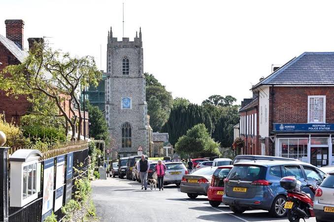 Reepham square is only a short walk away once moored up. It's a great stop-gap for your day out on the norfolk broads