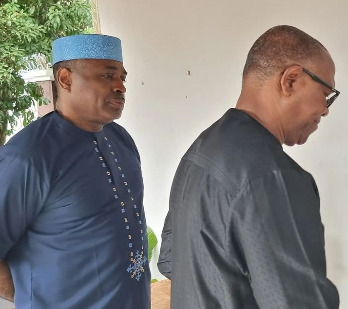 Peter Obi visits Junior Pope’s family after burial