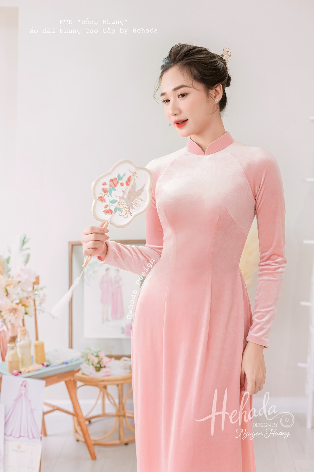 Form áo dài Hồng Nhung 